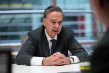 Foto de Quiere gravar a Shein y Temu: Pichetto apuntó contra Caputo y reveló que un asesor de Trump “tenía información privilegiada”