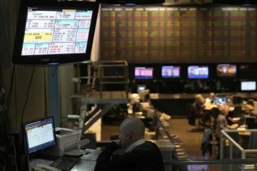 Foto de ¿Cómo vienen los bonos en dólares?: se corta la mala racha pero el mercado sigue en tensión porque sube el Riesgo País