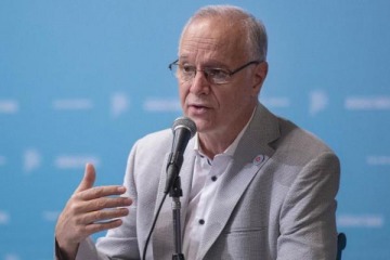 Foto de Gollán cuestionó el acto antivacunas en Diputados, lo calificó como "bochornoso" y alertó por su impacto sanitario: estado "ausente"