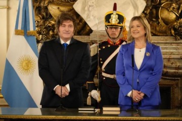 Foto de Juró Alejandra Monteoliva como nueva ministra de Seguridad: "Continuaremos la doctrina que ordenó al país"