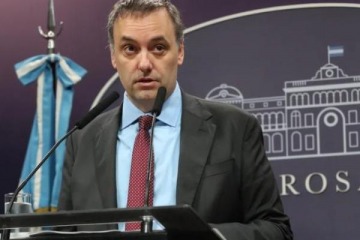 Foto de Adorni reordena la Jefatura y apuesta por Aimé Vázquez como número dos