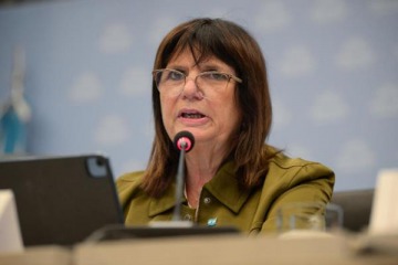 Foto de Bullrich negó falta de apoyo en el Senado y se excusó sobre la postergación de la reforma laboral