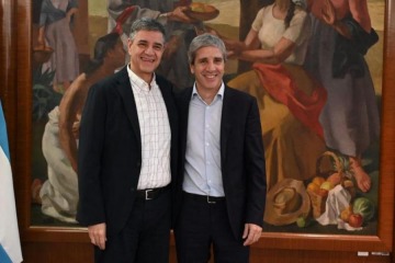 Foto de Luis Caputo recibió a Jorge Macri luego de que la coparticipación quedara fuera del Presupuesto 2026