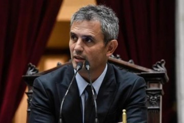 Foto de Menem otorgó asueto administrativo de fin de año en Diputados