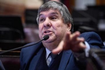 Foto de "Nefasto y de facto": Mayans acusó al Gobierno de violar la Constitución con el Presupuesto 2026