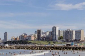 Foto de Efecto Milei en el turismo: por qué el verano 2026 viene con estadías cortas y tenue consumo