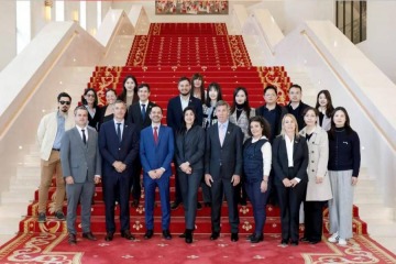 Foto de A Milei y Trump no les gusta esto: diputados libertarios visitaron Huawei con plata de China