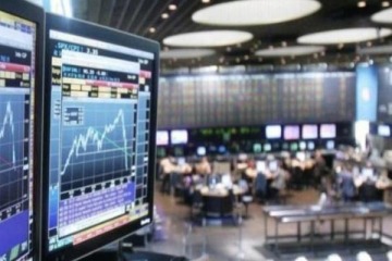 Foto de Rebote financiero con apoyo externo y un rumbo económico que sigue sin despejarse