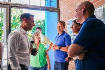 Foto de Julián Álvarez supervisó la puesta en valor de la escuela secundaria N° 10 de Remedios de Escalada