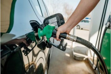 Foto de El Gobierno oficializó un aumento en los impuestos al combustible: cuáles serán los precios de la nafta y el gasoil en febrero