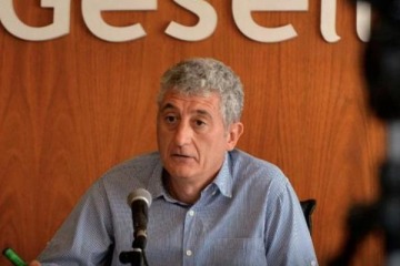 Foto de Curioso cruce libertario-peronista en redes: Valenzuela atacó el comercio local y Barrera lo cruzó sin filtro