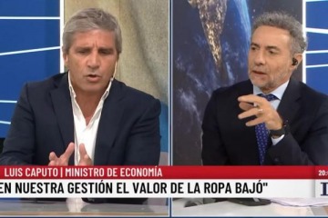 Foto de Tras criticar a la industria local, Caputo reveló que su "traje barato" vale el doble que en Argentina