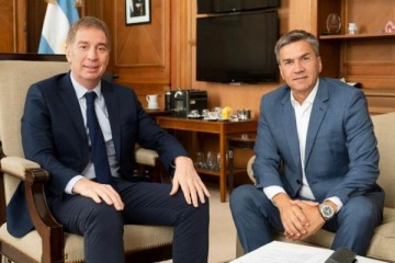 Foto de Zdero se reunió con Santilli en Casa Rosada y confirmó su apoyo a la reforma laboral a dos días del debate en el Congreso