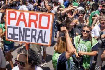Foto de El 72% de los argentinos respalda el paro de la CGT y la Reforma Laboral deja expuesto a Milei