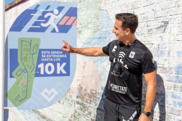 Foto de Julián Álvarez recorrió la segunda etapa de una obra en el Parque Central Las Colonias