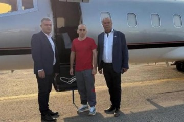 Foto de "Mi hijo me mantuvo vivo", Nahuel Gallo habló en conferencia de prensa tras su liberación