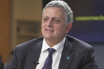 Foto de YPF admite que aplica “micropricing” y confirma aumentos graduales en los combustibles