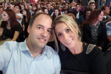 Foto de Diputados de UP pidieron interpelar a Adorni por el viaje con su esposa para "deslomarse" en Nueva York