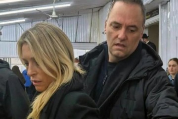 Foto de Denuncian a Adorni por contratos a la consultora de su esposa y apuntan a violaciones de ética pública