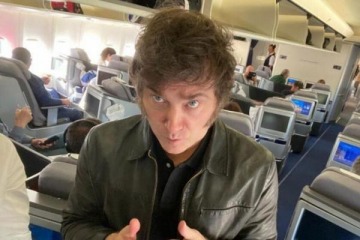 Foto de Javier Milei viaja este jueves a Tucumán: sin recorridas, ni "tour de la gratitud"