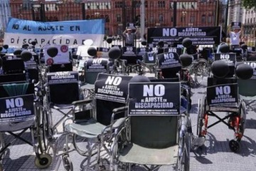 Foto de El Gobierno reestructuró Salud: eliminan áreas y absorben funciones de Discapacidad