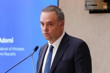 Foto de FOPEA salió al cruce de Adorni por su polémica defensa en Casa Rosada: "Los funcionarios tienen la obligación de rendir cuentas"