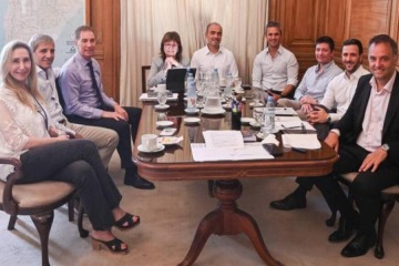 Foto de En medio del escándalo de Adorni, el Gobierno reúne a la mesa política para retomar la agenda