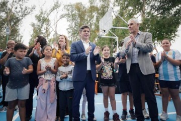 Foto de Kicillof encabezó una ronda de inauguraciones en Berisso y remarcó diferencias con el Gobierno nacional