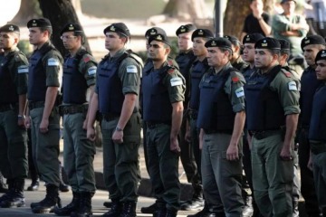 Foto de A horas de la protesta de las fuerzas federales, el Gobierno nacional anunció un pago único de $40.000