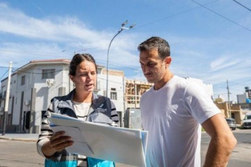 Foto de Julián Álvarez supervisó las tareas de repotenciación de luminarias en Lanús Este