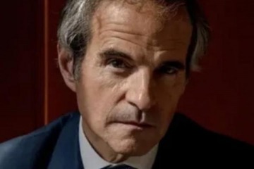 Foto de Frossi, el único argentino en la lista de 100 personalidades mas influyentes que incomoda a las potencias y se mete en el tablero global nuclear