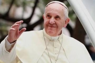 Foto de "Su legado sigue vivo": a un año del fallecimiento del Papa Francisco, el mensaje de su sucesor, León XIV