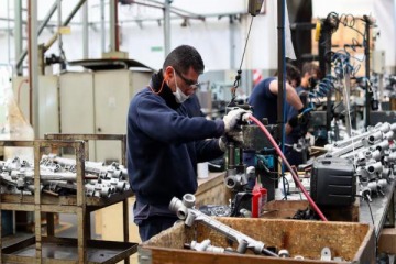 Foto de La economía cayó casi 3% en febrero y registró su peor caída desde diciembre de 2023