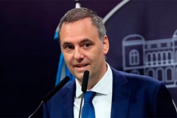 Foto de En medio del escándalo de Adorni, el Gobierno cambió áreas clave de la Jefatura de Gabinete por decreto