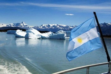 Foto de El Gobierno promulgó la reforma de la Ley de Glaciares a dos semanas de su sanción en Diputados