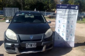Foto de Papelón: detuvieron a un funcionario de La Libertad Avanza que manejaba un auto con pedido de secuestro