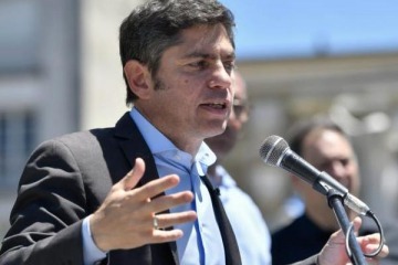 Foto de Kicillof denunció una ofensiva contra los municipios y apuntó al modelo libertario de Milei