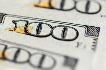Foto de El dólar rebota y cruza los $1.400 mientras el mercado mira con cautela el segundo semestre