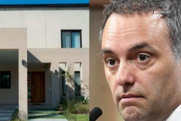 Foto de Una cascada, piscina, parrila y más commodities: los fastuosos gastos de Adorni para la refacción de su casa en un barrio exclusivo