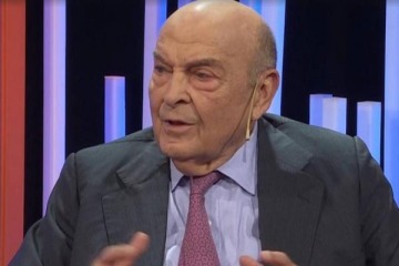 Foto de Cavallo, lapidario con el Gobierno, advirtió sobre la probabilidad de una bomba cambiaria en 2027 a causa del "actual régimen"