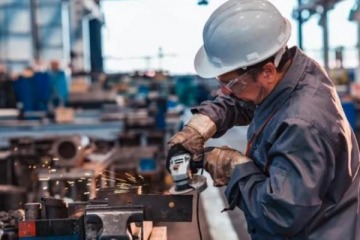 Foto de La Argentina de Milei experimentó la mayor caída de la industria entre todos los países del mundo