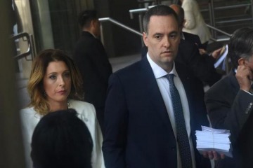 Foto de Caso Adorni: gastó 14 millones de pesos en efectivo para renovar los muebles del departamento en Caballito