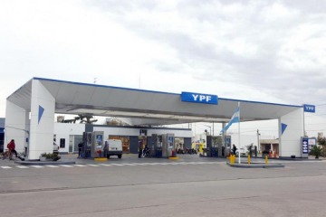 Foto de Tras el "congelamiento" de YPF, prevén un salto del combustible de entre 15 y 20%