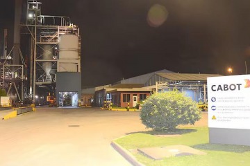Foto de Una empresa química cerró su planta en Campana y dejó a 150 trabajadores en la calle