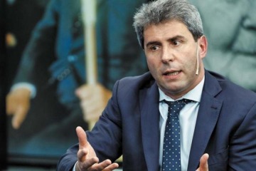 Foto de Sergio Uñac lanzó su candidatura presidencial para 2027 y desafió el liderazgo de Kicillof