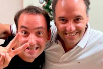 Foto de Quién es el hermano de Manuel Adorni y porqué es investigado por enriquecimiento ilícito