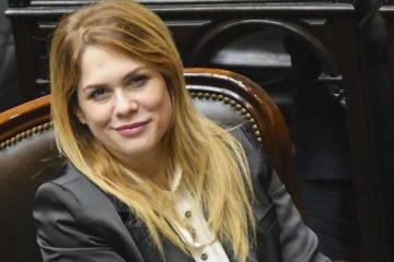Foto de Lilia Lemoine deberá presentarse ante la Justicia por sus declaraciones sobre Ian Moche