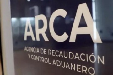Foto de El ajuste de Milei golpea a ARCA: Economía admitió que no logra retener técnicos especializados