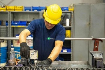 Foto de Recesión industrial: la metalurgia cayó 4,3% interanual y crece la capacidad ociosa