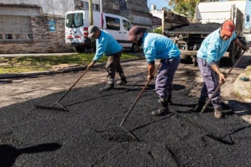 Foto de El Municipio de Lanús continúa con las obras del Plan de Pavimentación 2026-2027